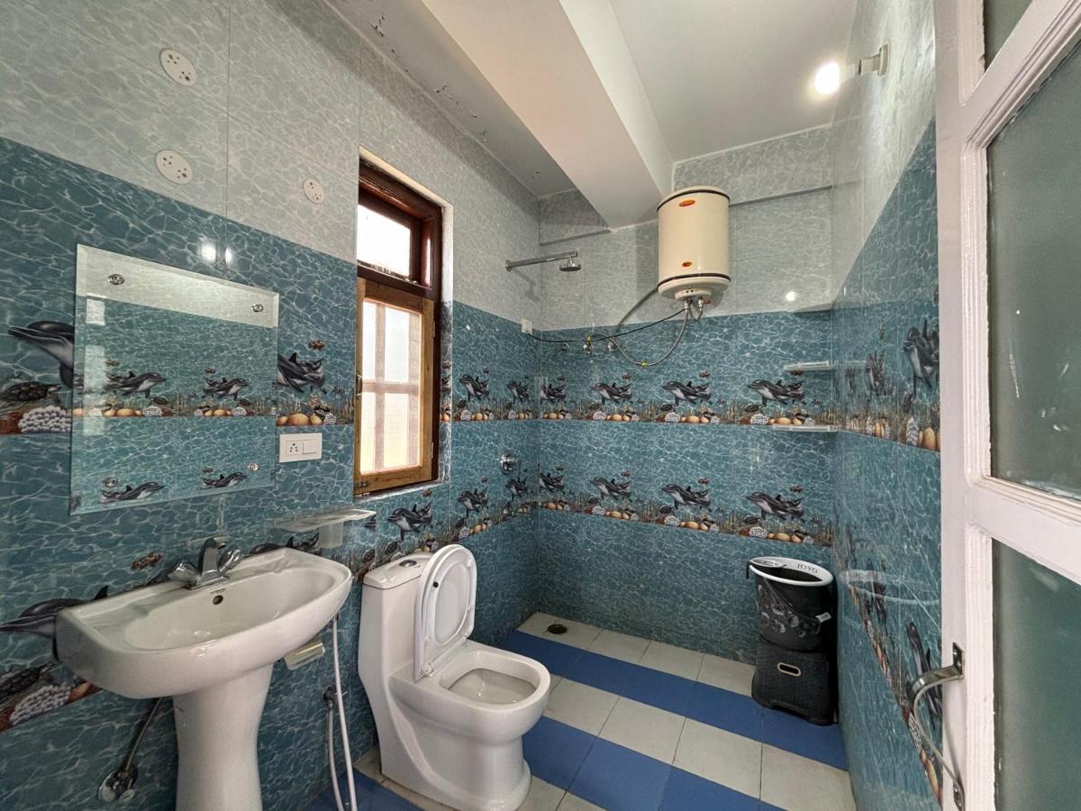 Zu-Zu Hostels Шимла Экстерьер фото