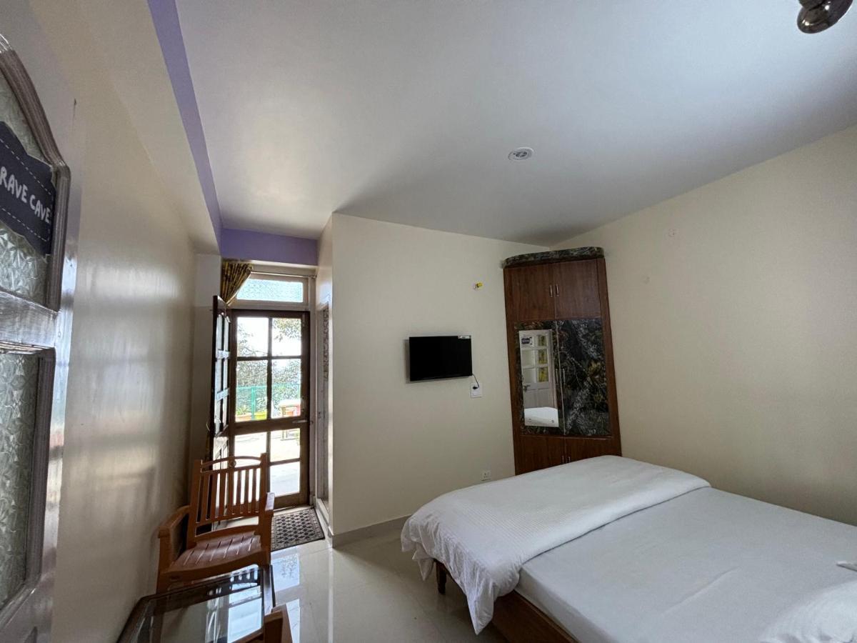 Zu-Zu Hostels Шимла Экстерьер фото